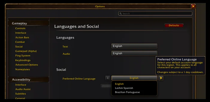 Optionsfenster von WoW Forever unter „Languages and Social“ mit dem Dropdown „Preferred Online Language“, das English, LatAm Spanish und Brazilian Portuguese auflistet