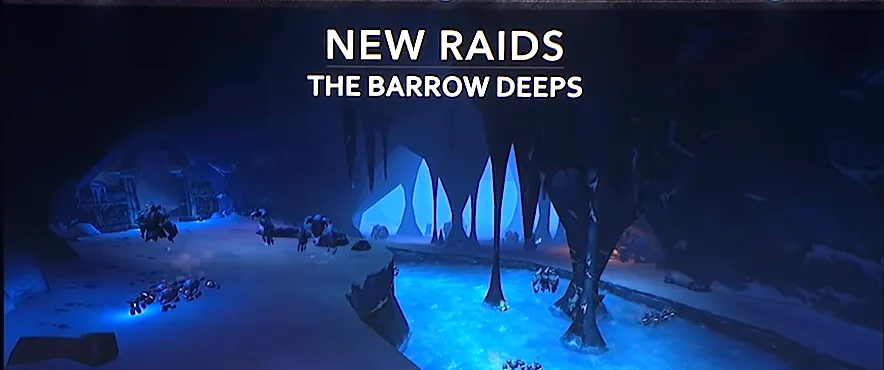 BlizzCon-Folie mit dem Titel New Raids, The Barrow Deeps: eine blau beleuchtete Höhle mit eisigen Stalaktiten, ein gefrorener Teich und verstreute Kreaturen